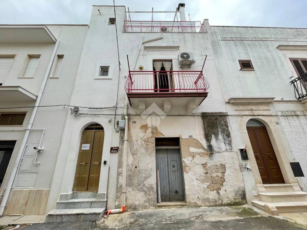 Casa indipendente a Ceglie messapica in Via Rosmini, 40 - Foto 2