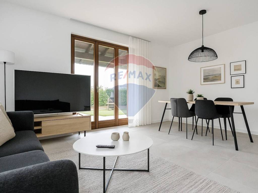 Villa a Lavena ponte tresa in VIA LUIGI PIACCO, 17 - Foto 5