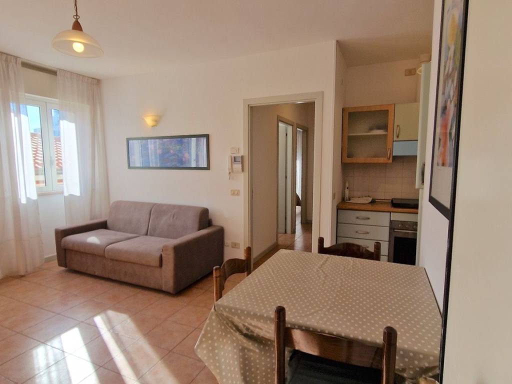 Appartamento a Riccione in Viale Amintore Galli, 13 - Foto 5