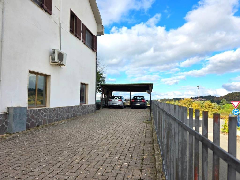 Casa indipendente a Arcidosso in Via Montanara, 8 - Foto 2
