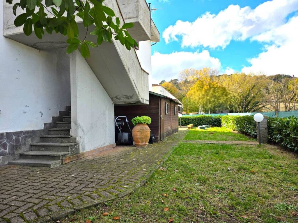 Casa indipendente a Arcidosso in Via Montanara, 8 - Foto 3