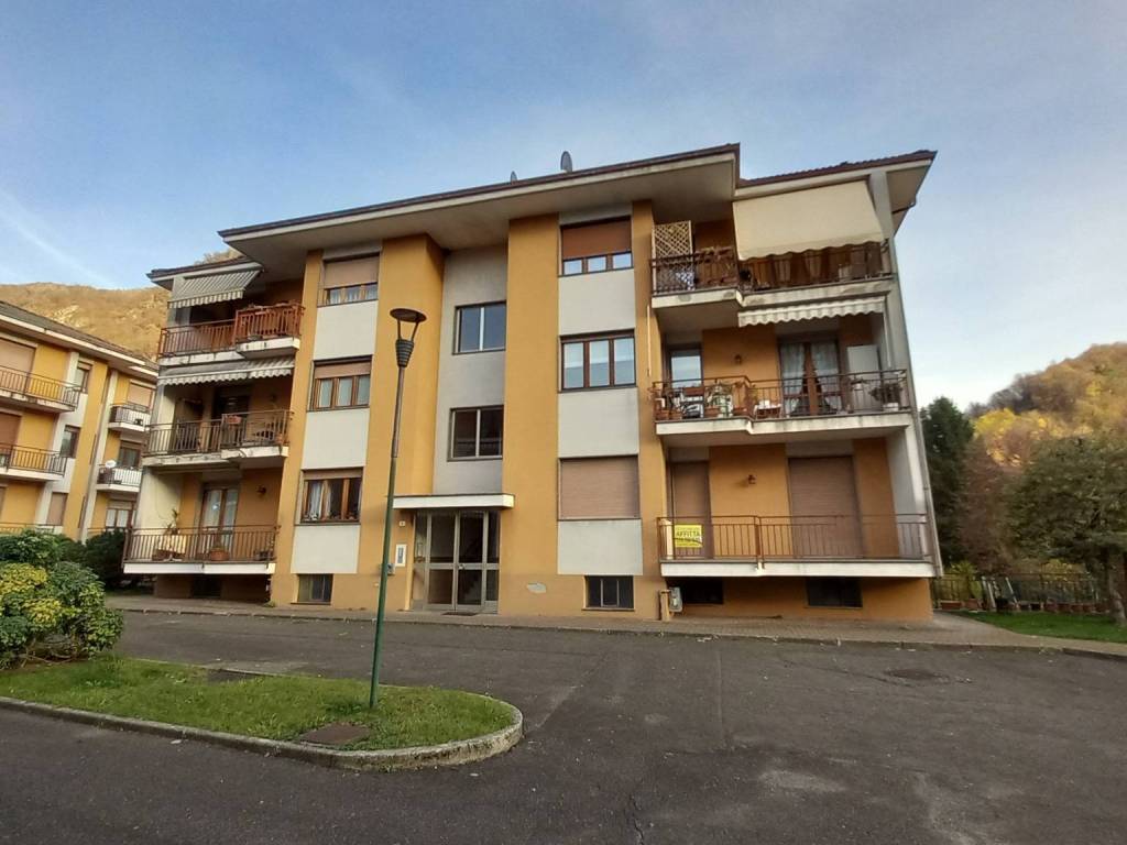 Appartamento a Varallo in Via per Scopelletto, 4 - Foto 2