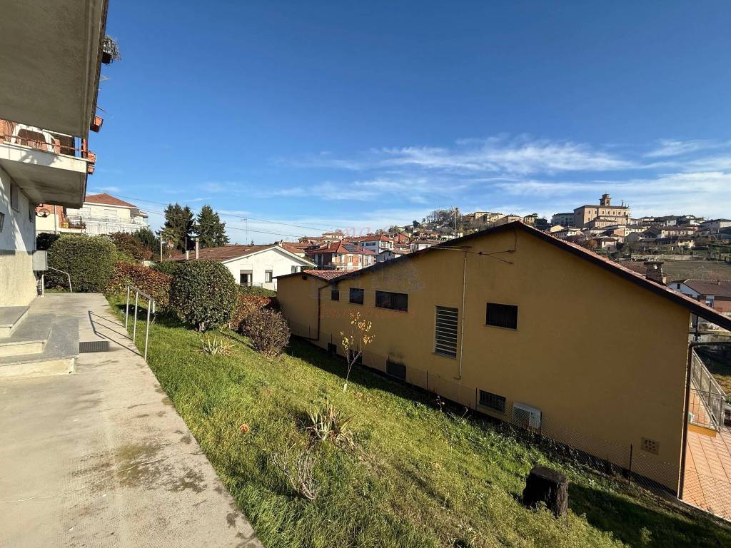 Appartamento a Castagnole delle lanze in Via 24 Maggio - Foto 5