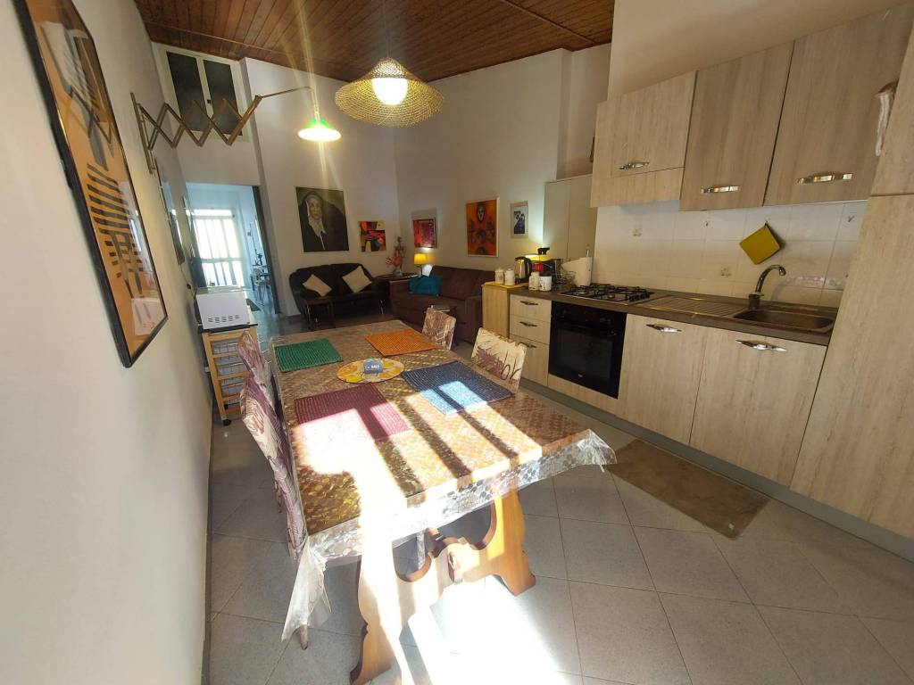 Loft / open space a Cabras in Via Amsicora - Foto 5