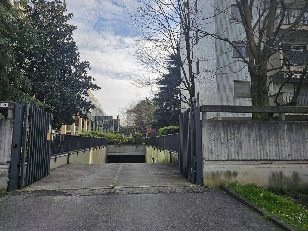 Box / garage a Lodi in Via Giovanni Haussmann, 21 - Foto 4