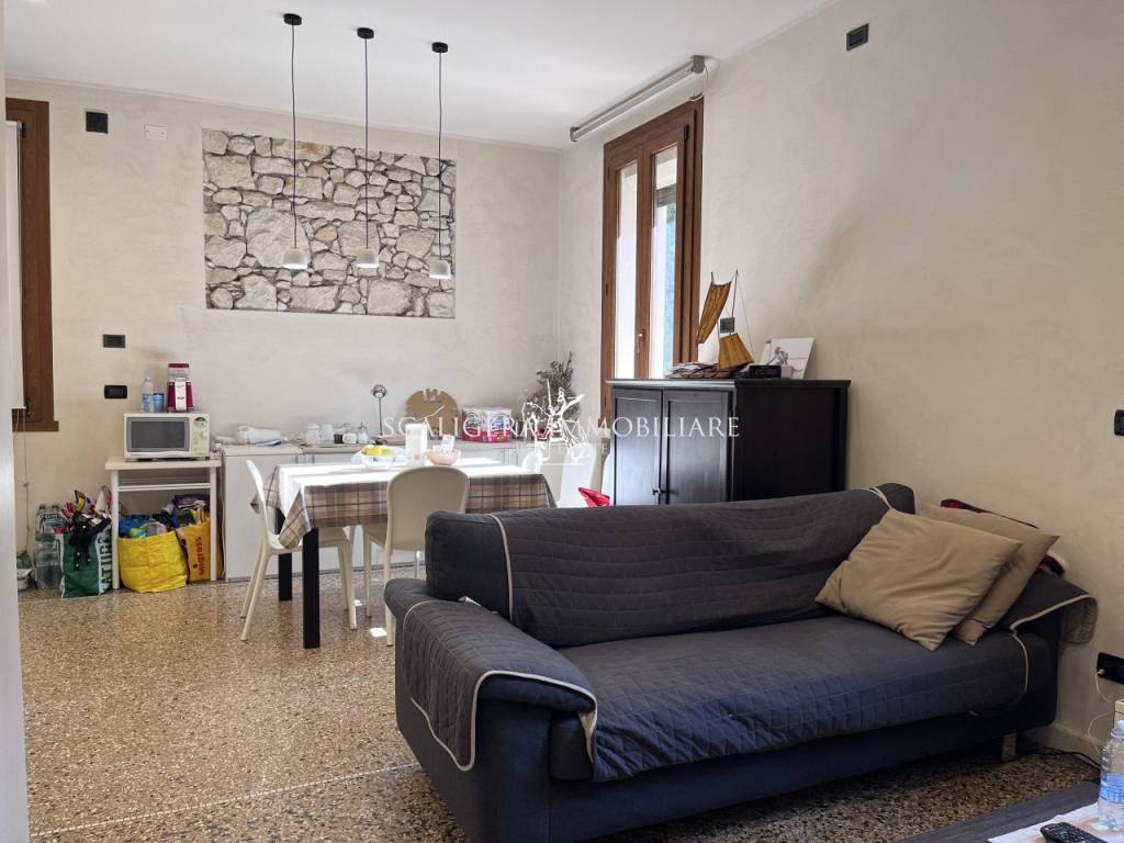 Appartamento a Verona in Via Quarto - Foto 3