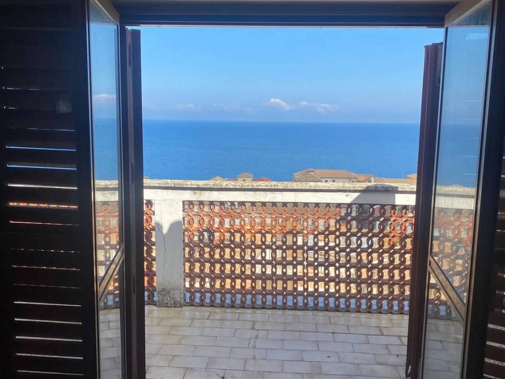 Appartamento a Pizzo in Via M. Salomone - Foto 2