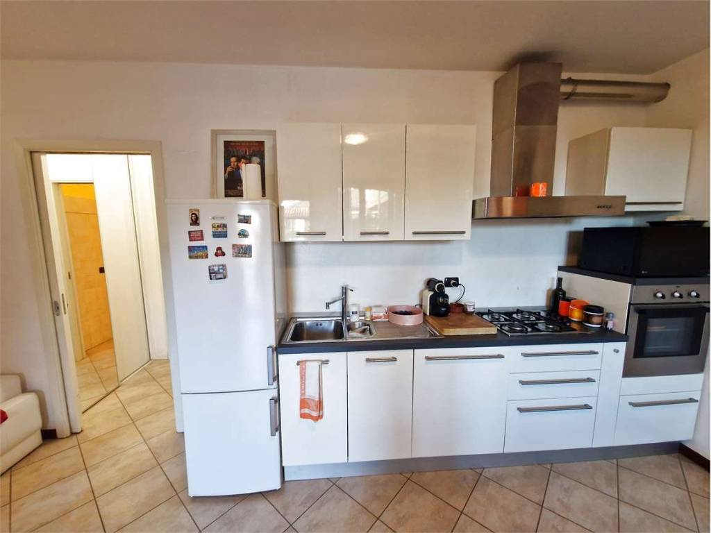 Appartamento a Vizzola ticino in Via Mazzini - Foto 4