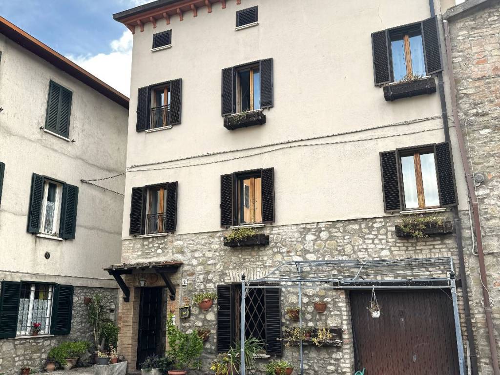 Casa indipendente a Perugia in Via Nuoro, 15 - Foto 4