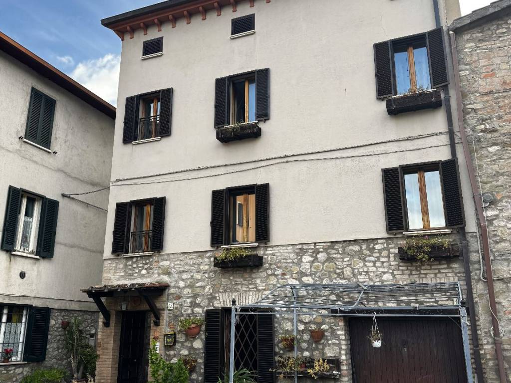 Casa indipendente a Perugia in Via Nuoro, 15 - Foto 5