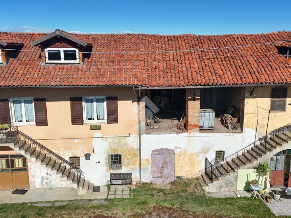Rustico / casale a Saluzzo in Via Villafalletto, 40 - Foto 4