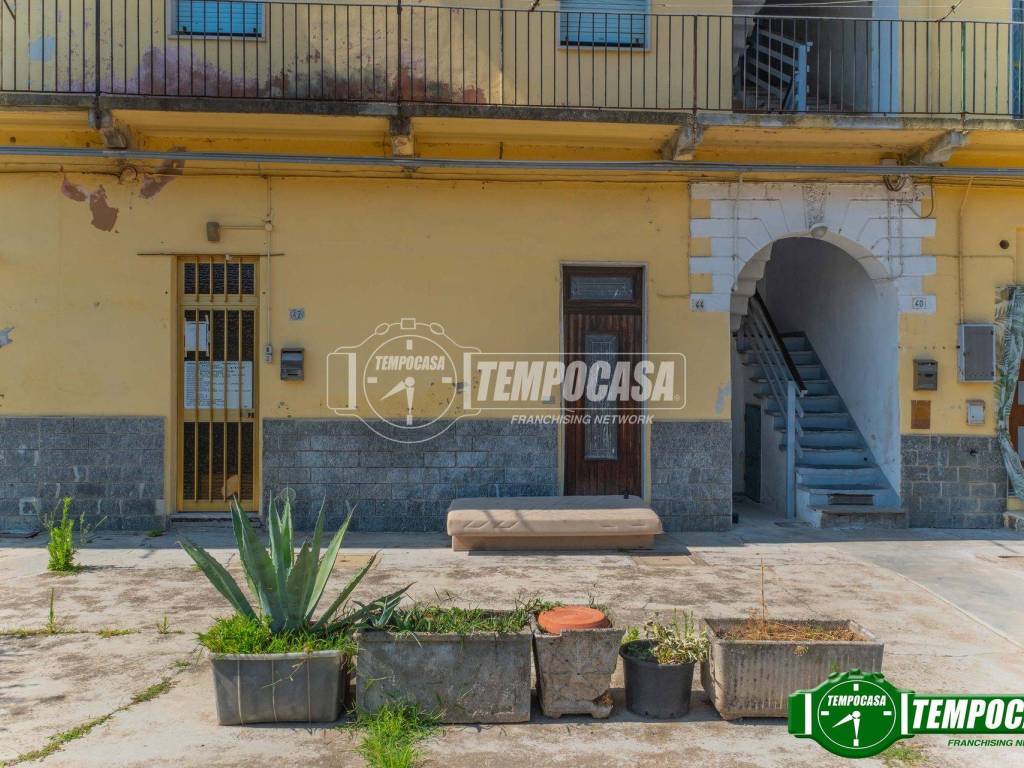 Appartamento a Bareggio in Via Piave 43 - Foto 2