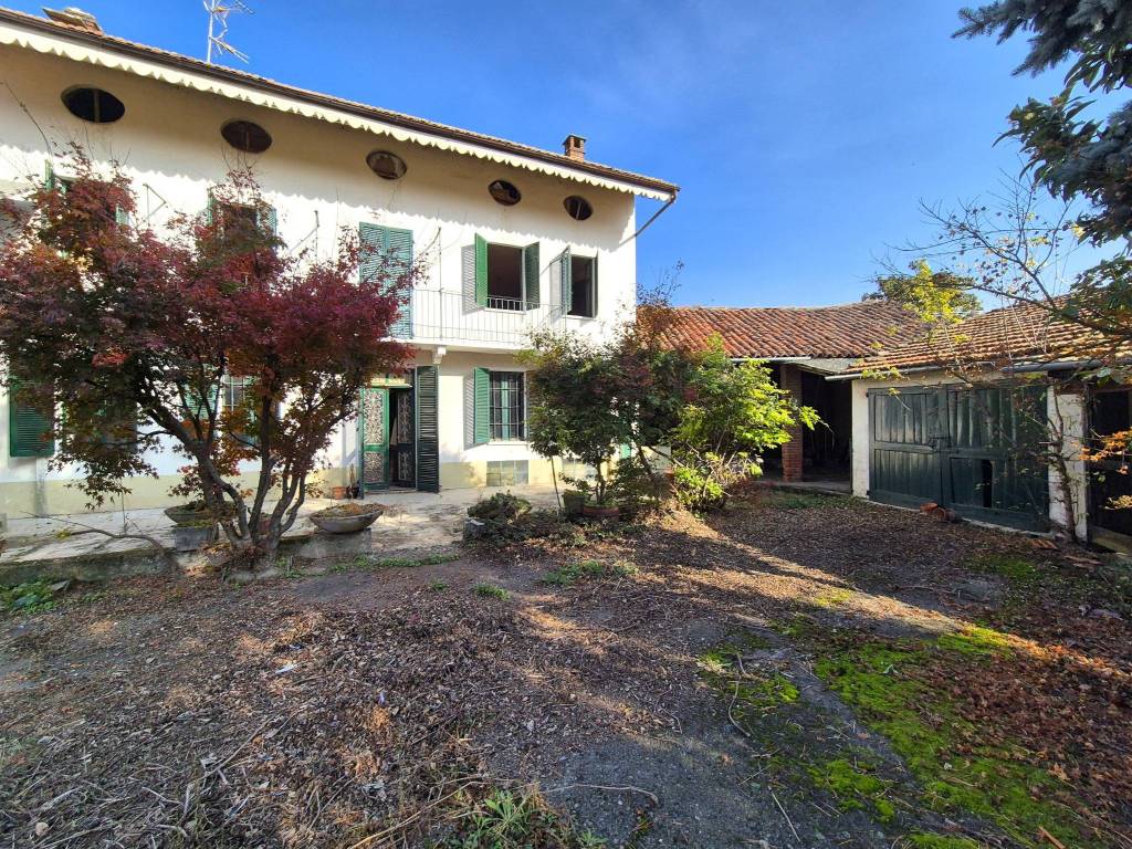 Casa indipendente a Santhià in Corso Sant'Ignazio da Santhià - Foto 2