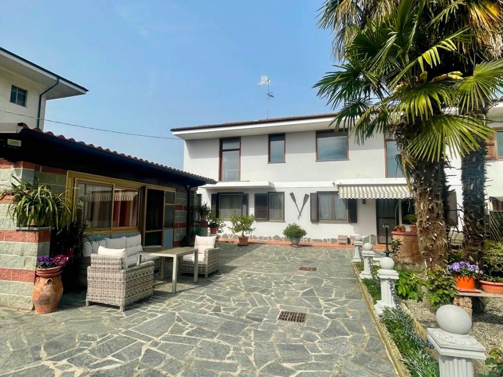 Casa indipendente a Crescentino in Via Faldella, 70 - Foto 4