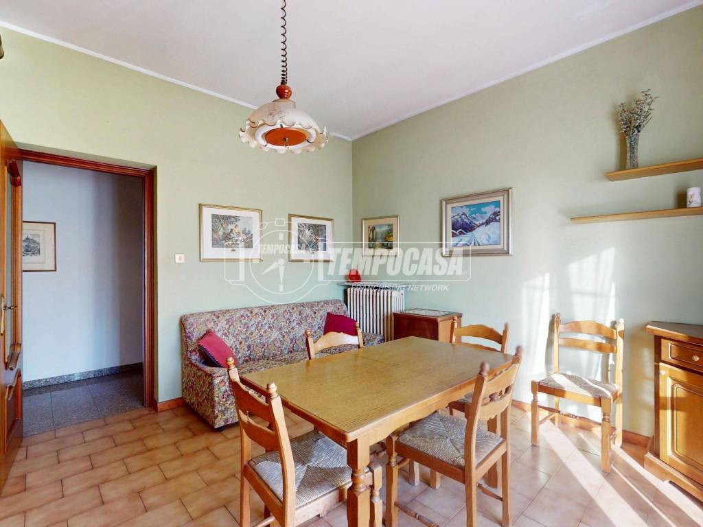 Villa a Santa vittoria d'alba in Via Statale 84 - Foto 4