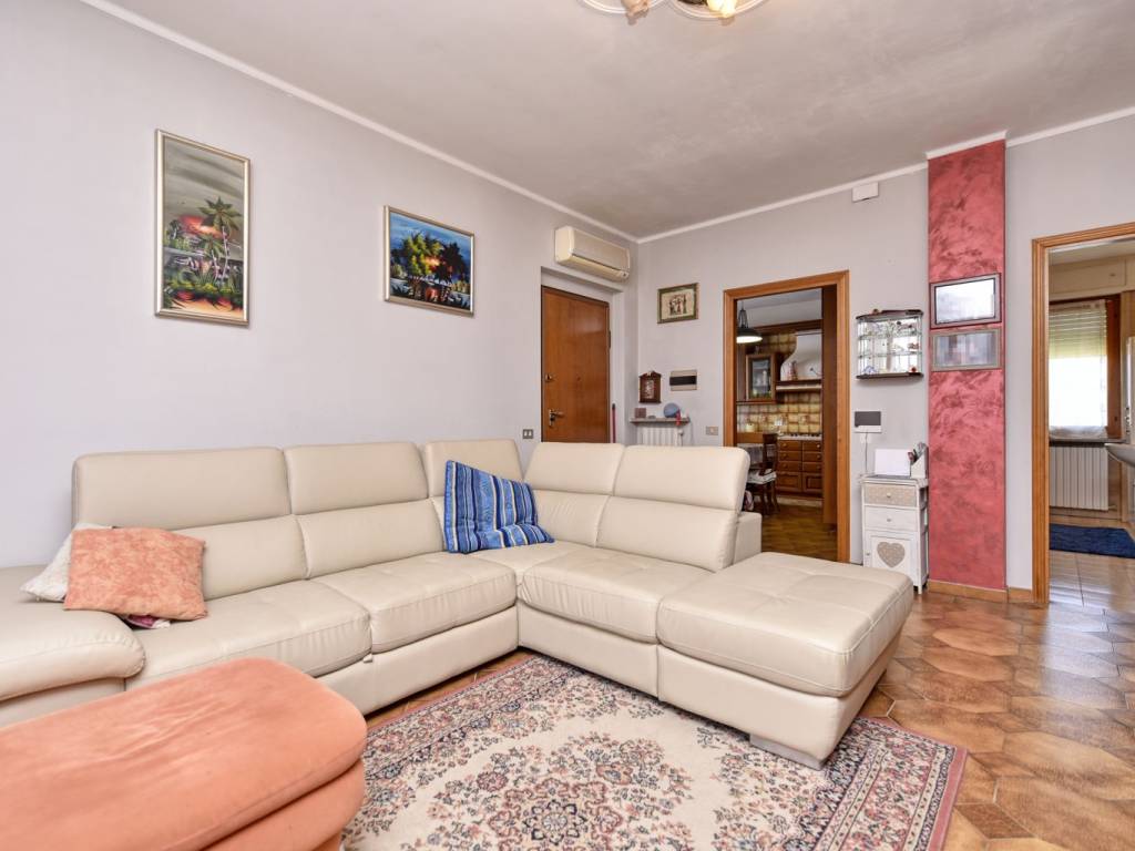 Casa indipendente a Valenza in Strada Fontanile - Foto 2