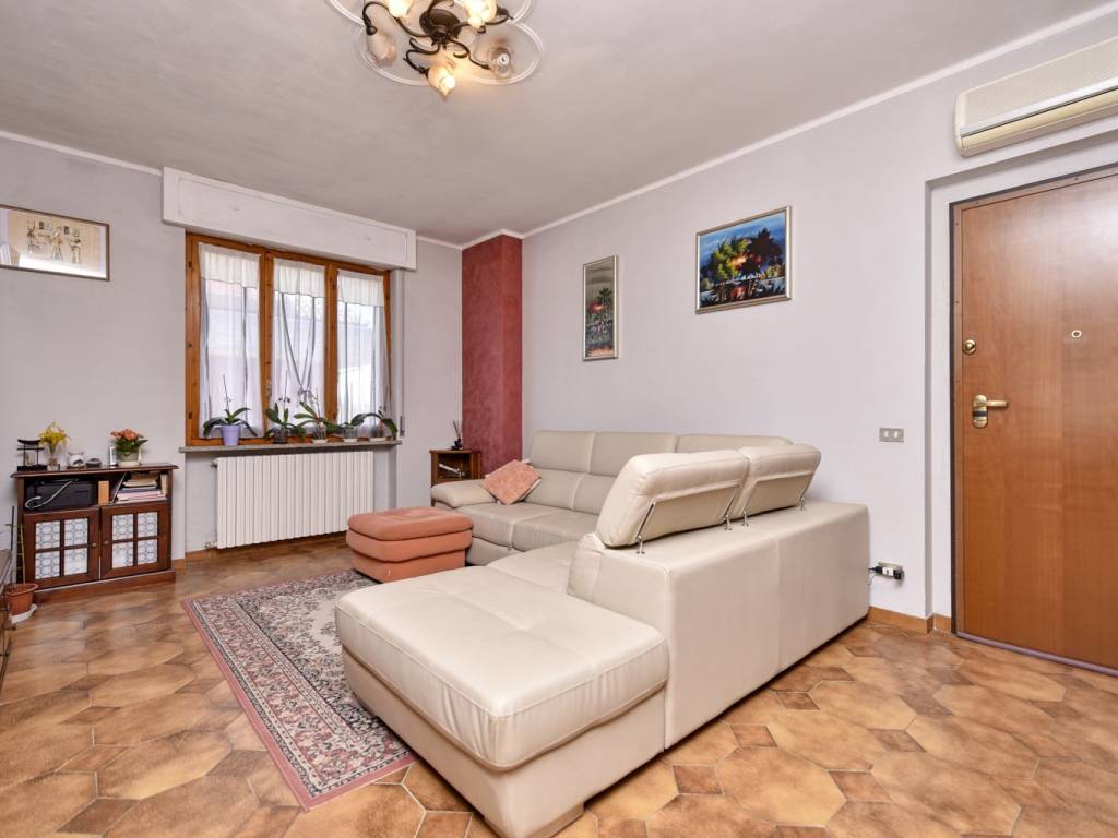 Casa indipendente a Valenza in Strada Fontanile - Foto 3
