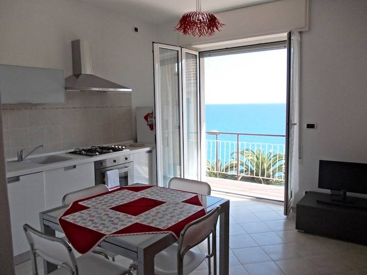 Appartamento a Borgio verezzi in Via della Cornice, 33 - Foto 2