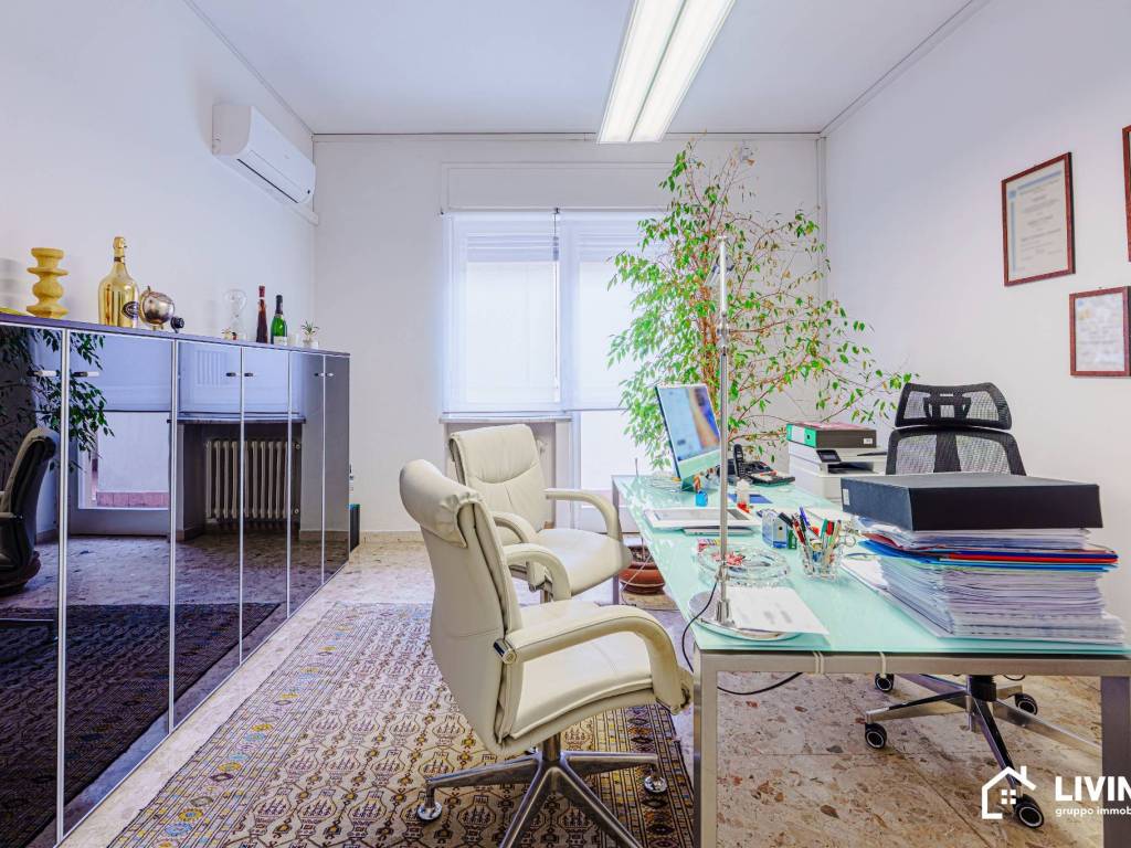 Appartamento a Pescara in Viale Vittoria Colonna, 48 - Foto 2