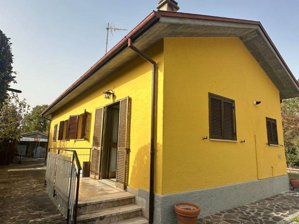 Villa a Rieti in Via Emilio Greco, 7 - Foto 2