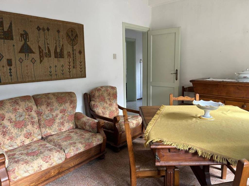 Appartamento a Castelnuovo di garfagnana in Via Nicola Fabrizi, 37 - Foto 4