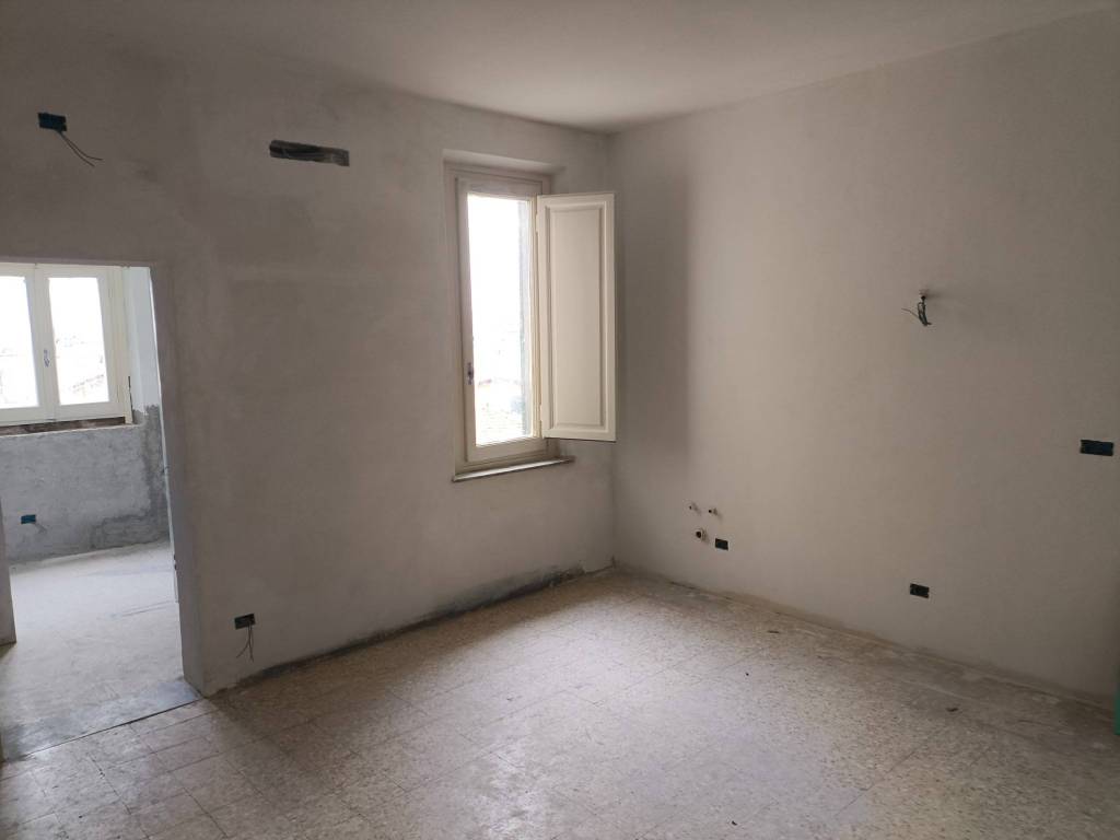 Appartamento a Monsummano terme in Piazza Giuseppe Giusti, 55 - Foto 2