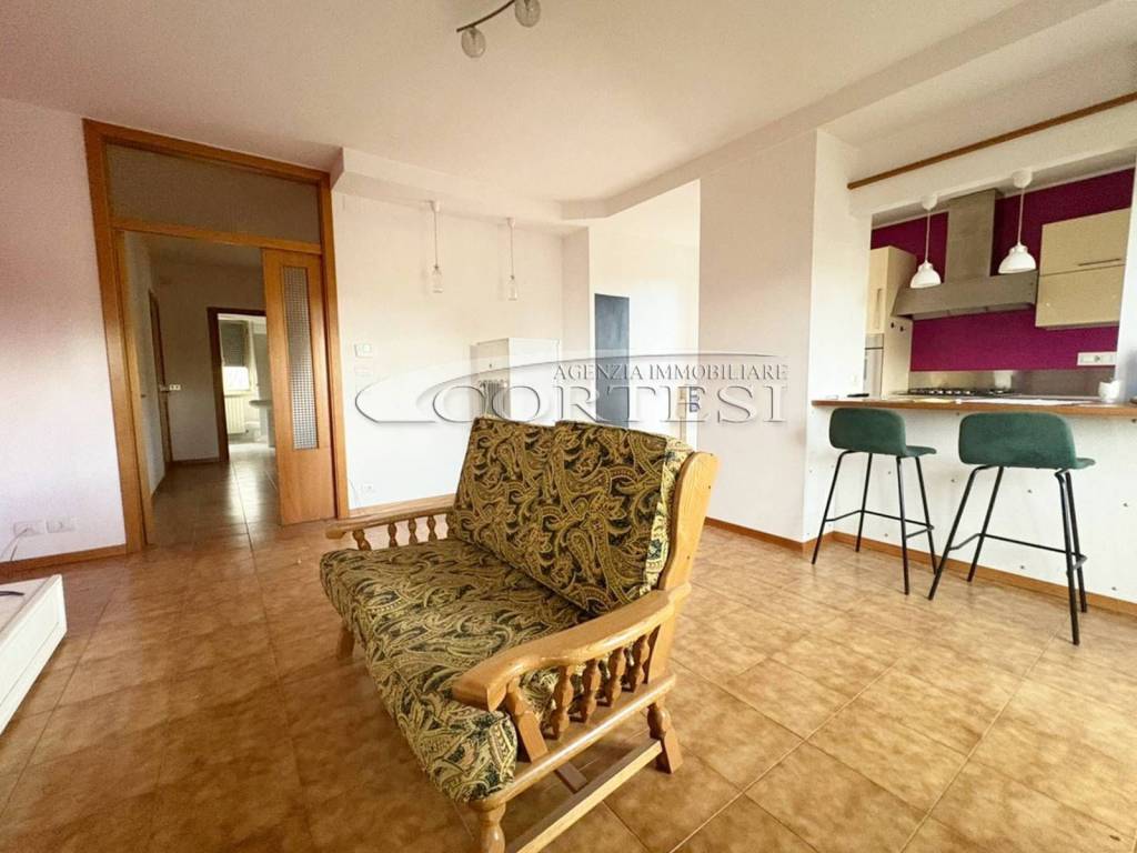 Appartamento a Monte porzio in Viale Marche, 13 - Foto 5