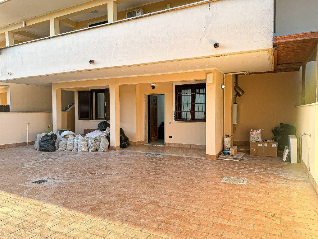 Appartamento a Ardea in Via Merano, 29 - Foto 2