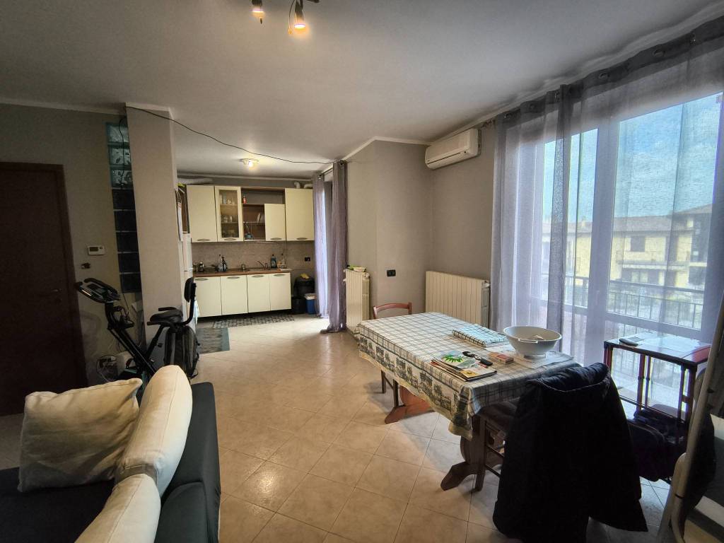 Appartamento a Copiano in Via Mandella - Foto 2