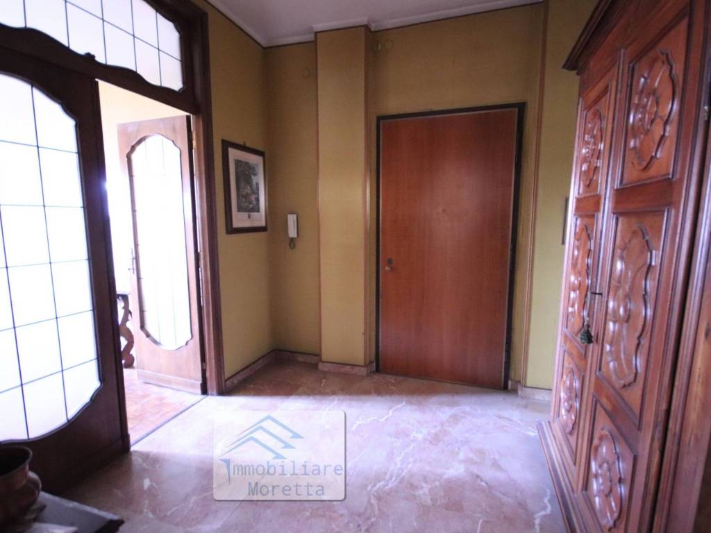 Appartamento a Alba in Via Italo Gastaldi - Foto 4