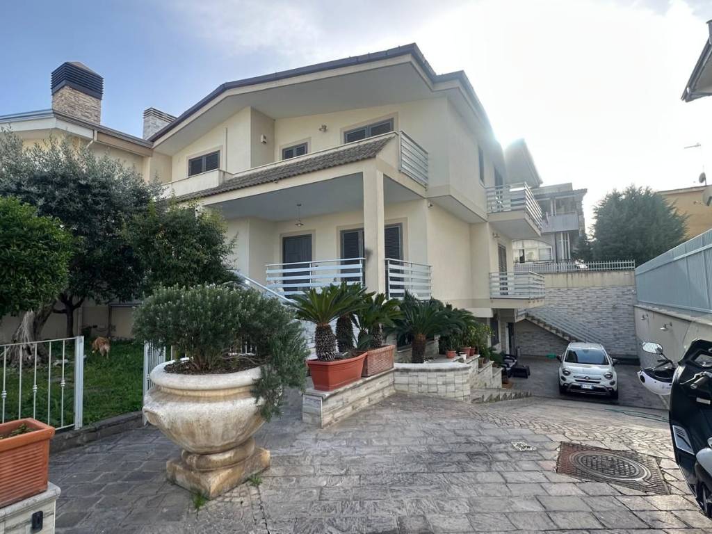 Villa a Casoria in Via Giuseppe Meazza, 22 - Foto 2