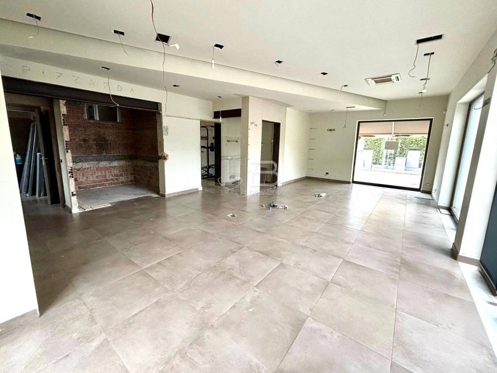 Appartamento a Seravezza in Via Alcide De Gasperi - Foto 2