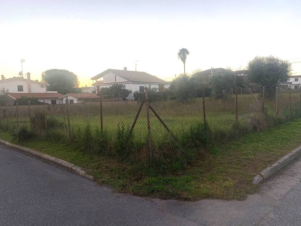 Terreno a Nettuno in Via Passo della Futa - Foto 3