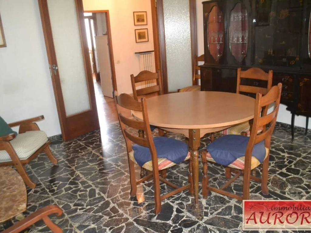 Appartamento a Poggibonsi in Viale Guglielmo Marconi, 53036 - Foto 2