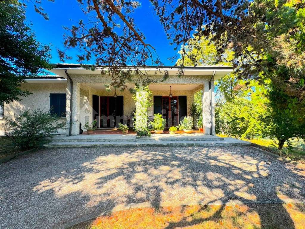 Villa a Montechiarugolo in Via Parma - Foto 2