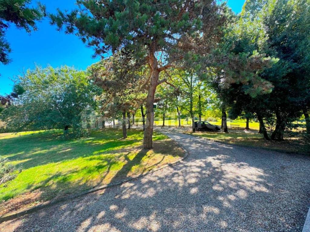 Villa a Montechiarugolo in Via Parma - Foto 4