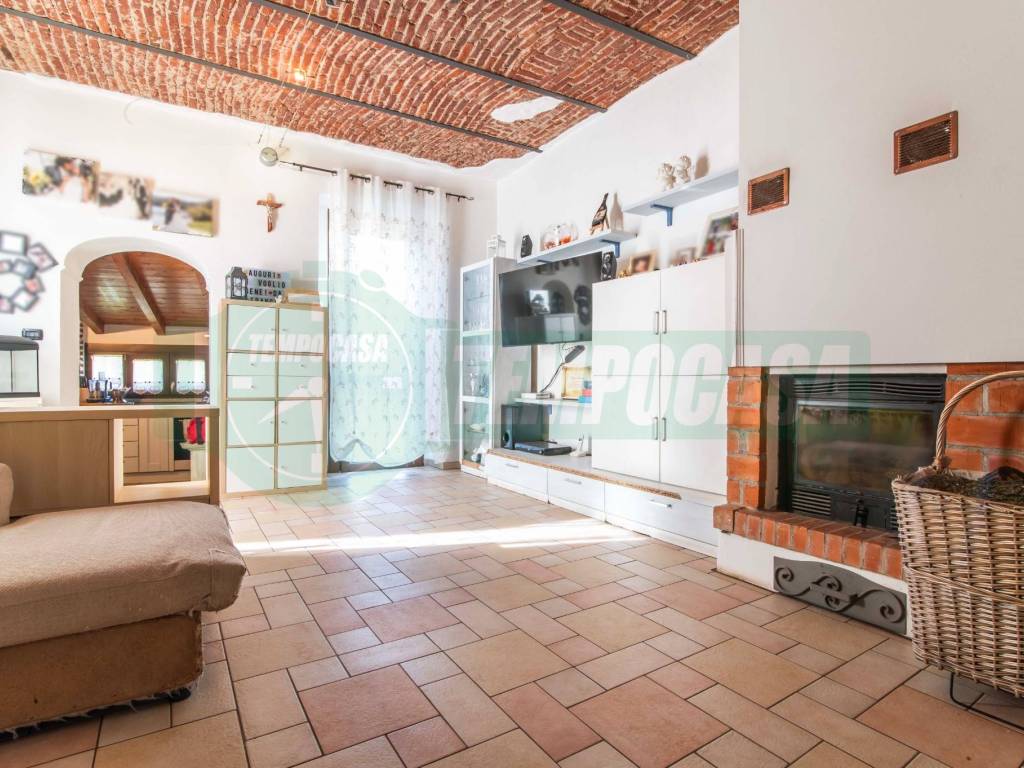 Villa a Gornate-olona in Via 1 Maggio, 4 - Foto 2