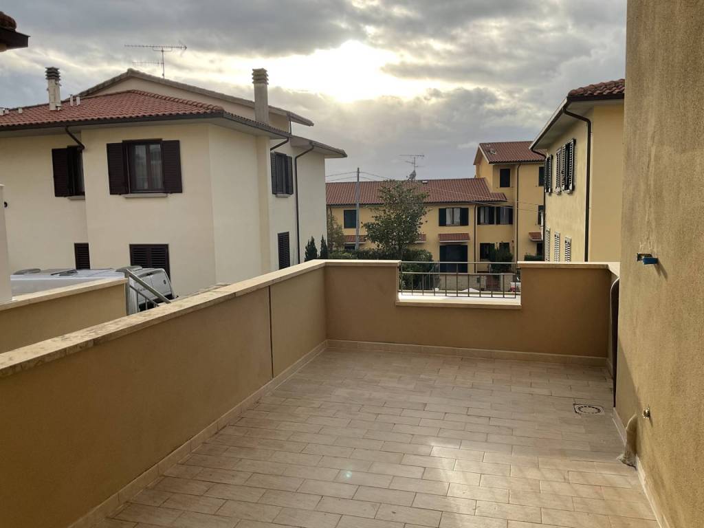 Appartamento a Rosignano marittimo in Via Pierluigi Viola - Foto 3