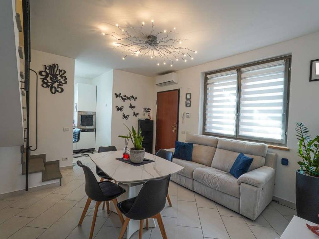 Appartamento a Osio sotto in via Cesare Battisti 29/O - Foto 4