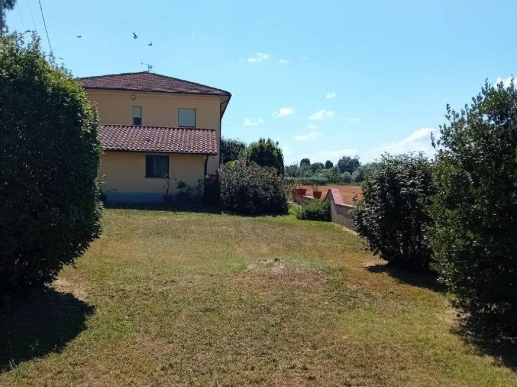 Casa indipendente a Fucecchio in Piazza Aldo Moro - Foto 2