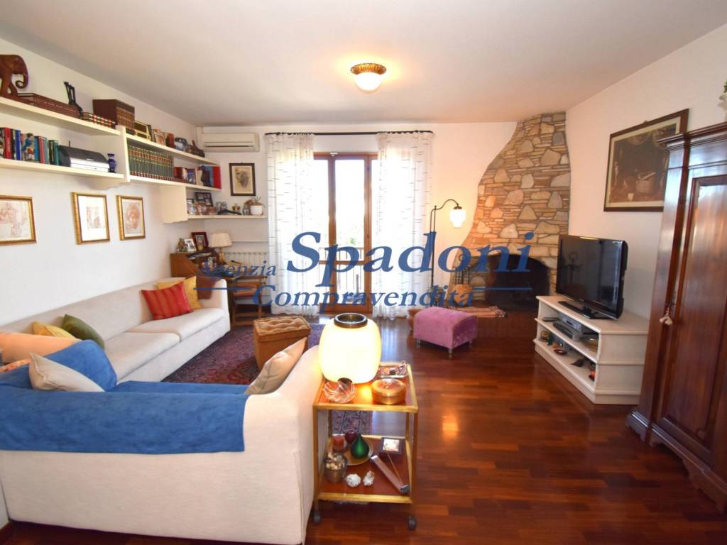 Appartamento a Pieve a nievole in Via Edmondo De Amicis - Foto 4