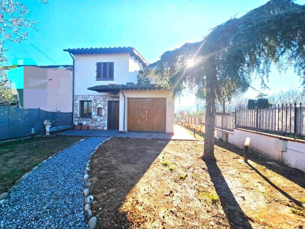 Casa indipendente a Altopascio in via Catalani - Foto 4