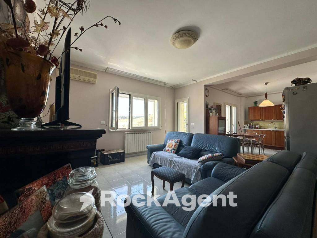 Appartamento a Catanzaro in Via dei Conti Falluc, 70 - Foto 4