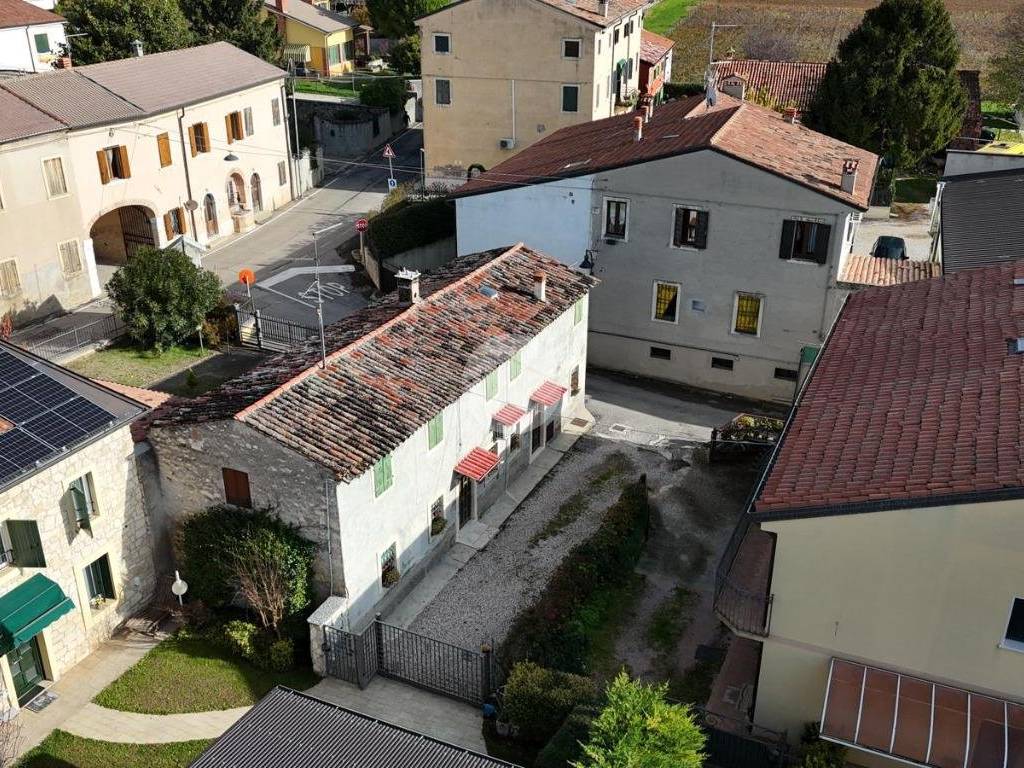 Rustico / casale a Colognola ai colli in Via Cavour, 71 - Foto 3