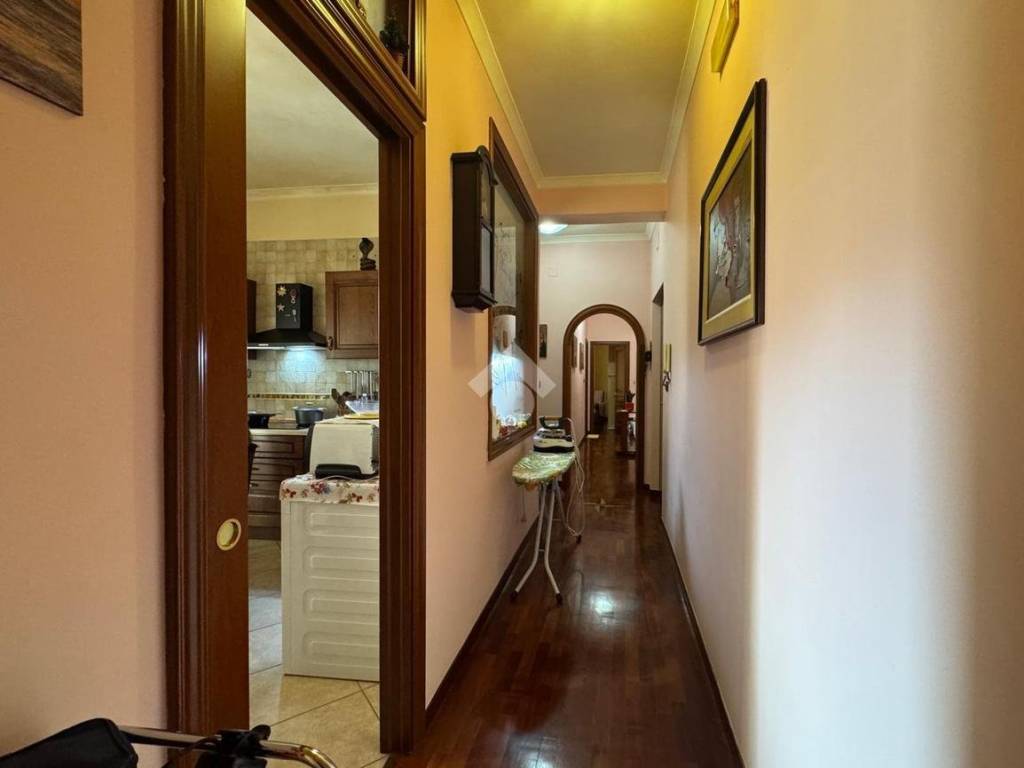 Appartamento a Portici in Viale Ascione, 02 - Foto 2