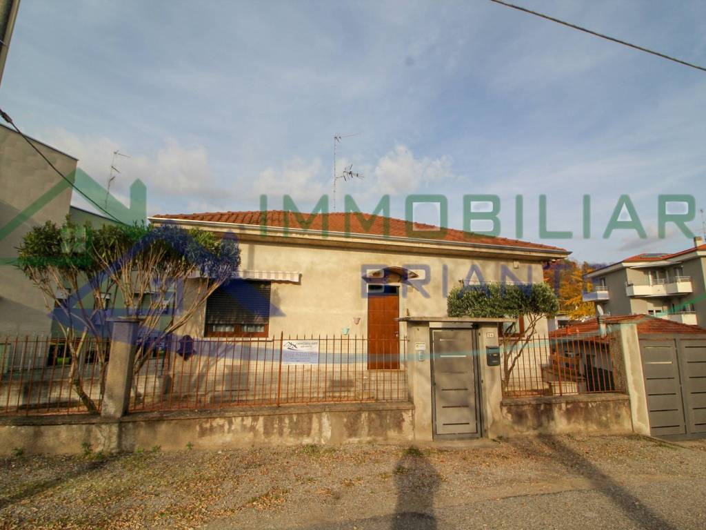 Villa a Gallarate in Via Monte Leone - Foto 2