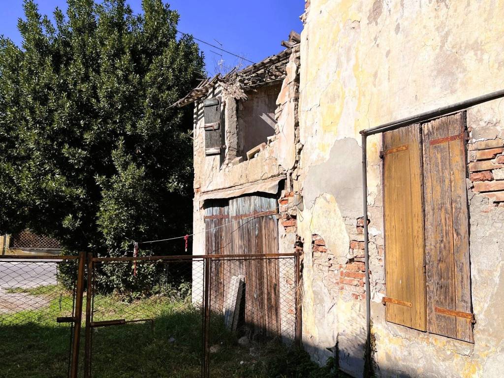 Rustico / casale a Sissa trecasali in Via Roma, 73 - Foto 5