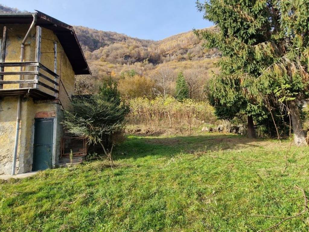 Casa indipendente a Omegna in Via Flogno - Foto 4