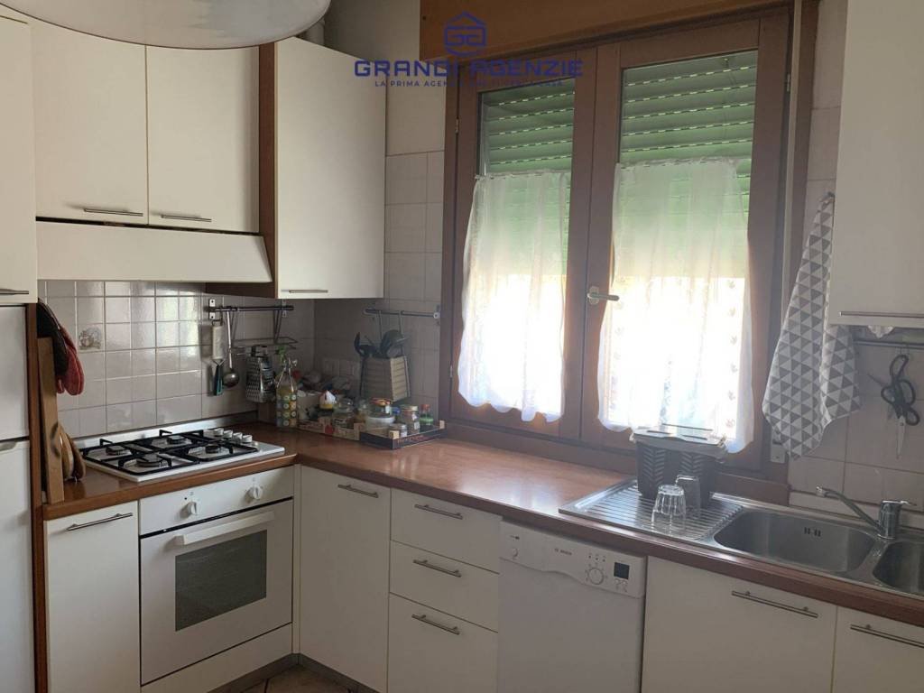 Appartamento a Parma in Via Medaglie d'Oro al Valore Atletico - Foto 5