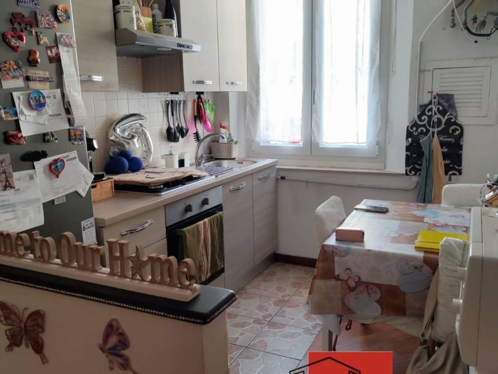 Appartamento a Livorno in Viale Ippolito Nievo - Foto 4